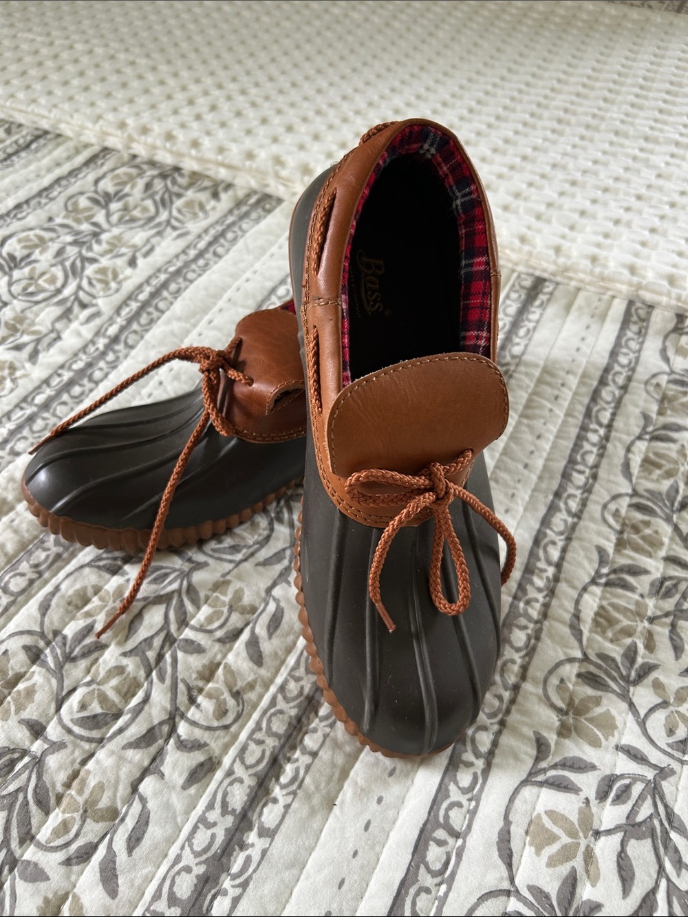 Bass Men’s Brown and Dark Brown Two-Tone Boat/Duck Shoes